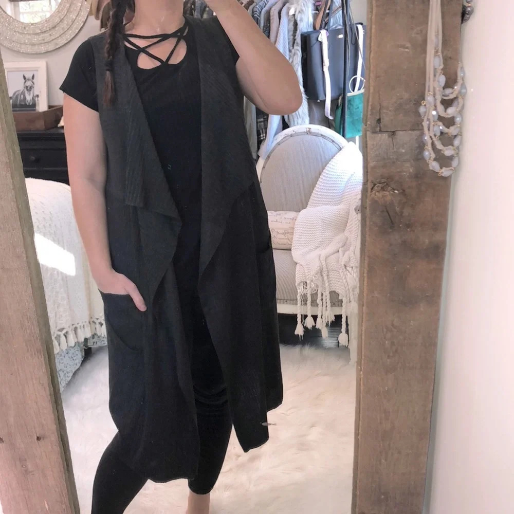 ADDIE GREY knit duster cardigan size medium